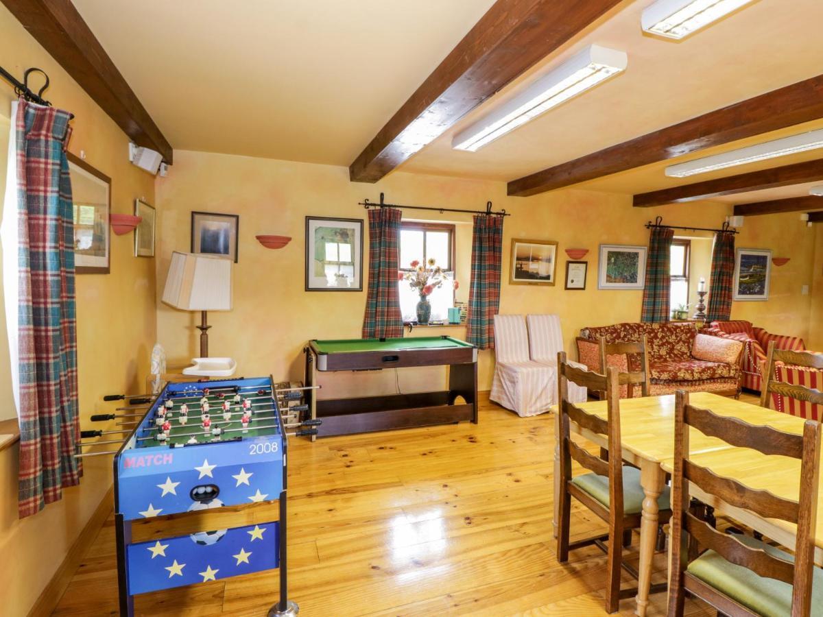 An Maide Ban Cootehill Exterior foto